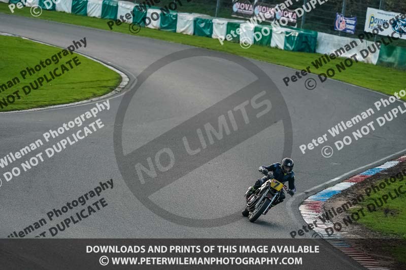 enduro digital images;event digital images;eventdigitalimages;mallory park;mallory park photographs;mallory park trackday;mallory park trackday photographs;no limits trackdays;peter wileman photography;racing digital images;trackday digital images;trackday photos